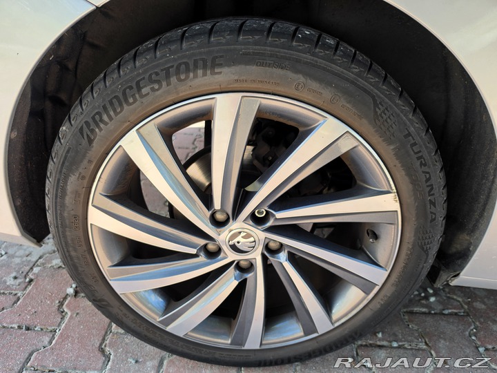 Škoda Octavia Octavia STYLE 1.5 TSi 2020