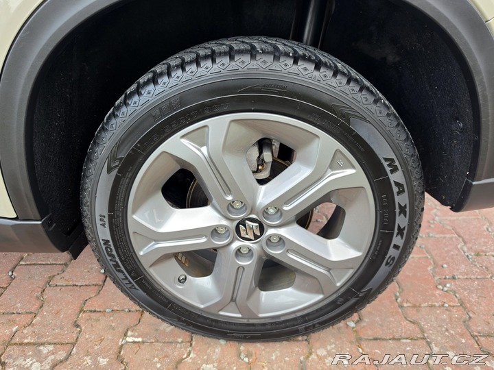 Suzuki Vitara COMFORT 1.6 VVTi 4x4 2015