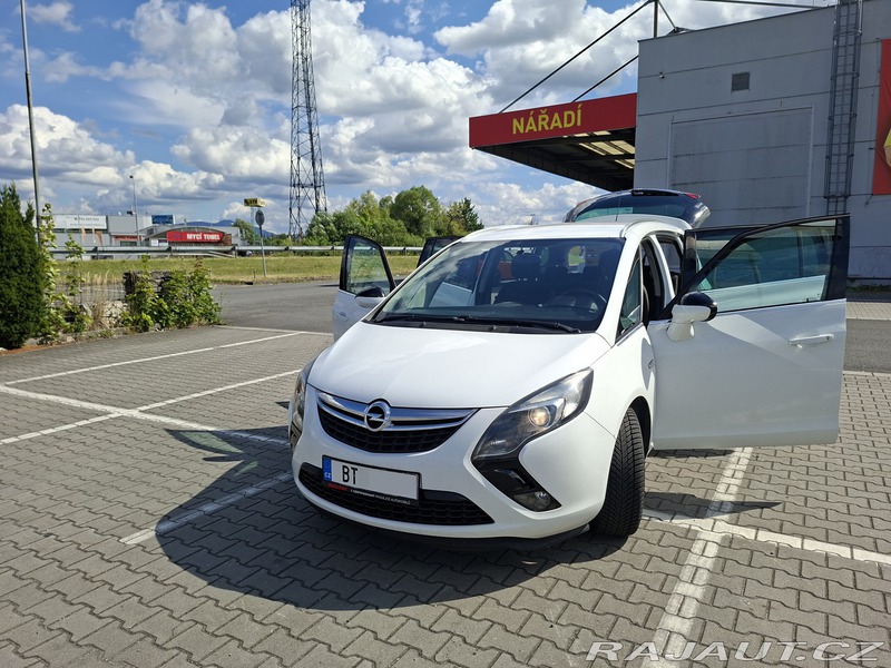 Opel Zafira Tourer