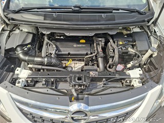 Opel Zafira Tourer 2014