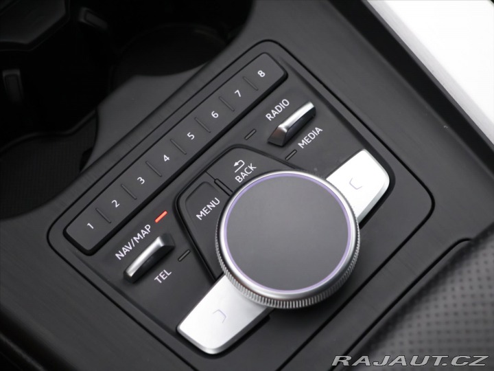 Audi A4 2,0 TDI 140 kW S-Line S-T 2017