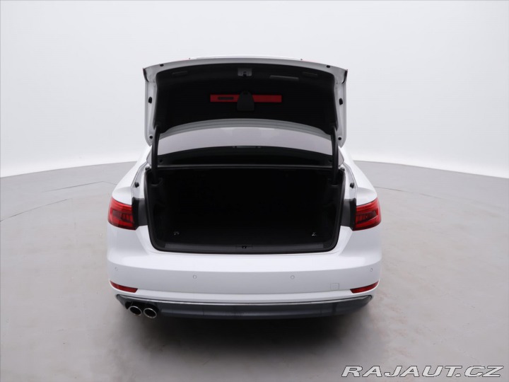 Audi A4 2,0 TDI 140 kW S-Line S-T 2017