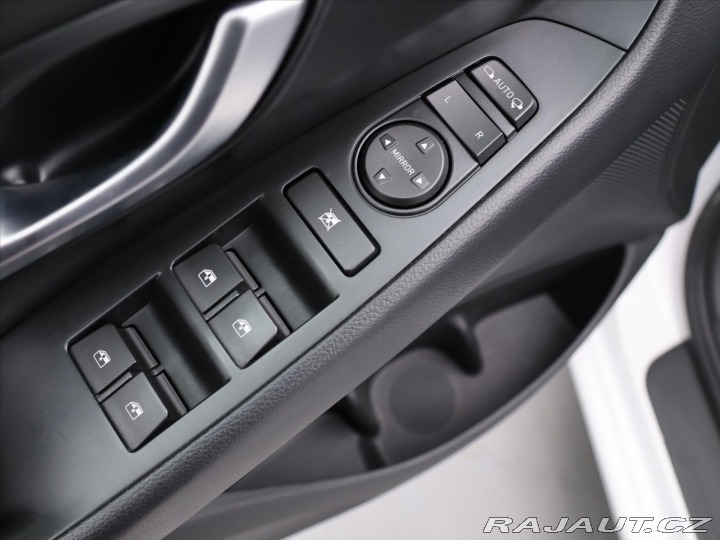 Hyundai i30 1,5 T-GDI Mild Hyb Smart 2024