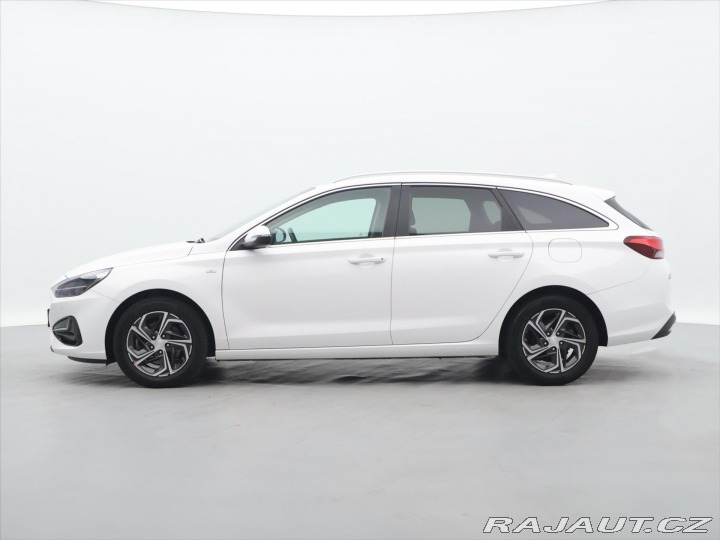 Hyundai i30 1,5 T-GDI Mild Hyb Smart 2024