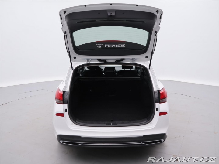 Hyundai i30 1,5 T-GDI Mild Hyb Smart 2024