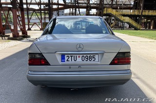 Mercedes-Benz 124 E 200 1995