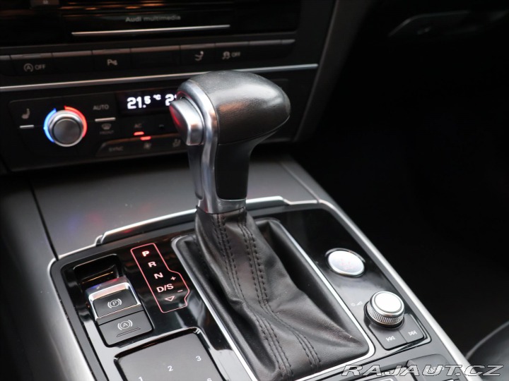 Audi A7 3,0 TDI 180kW S-Tronic CZ 2012
