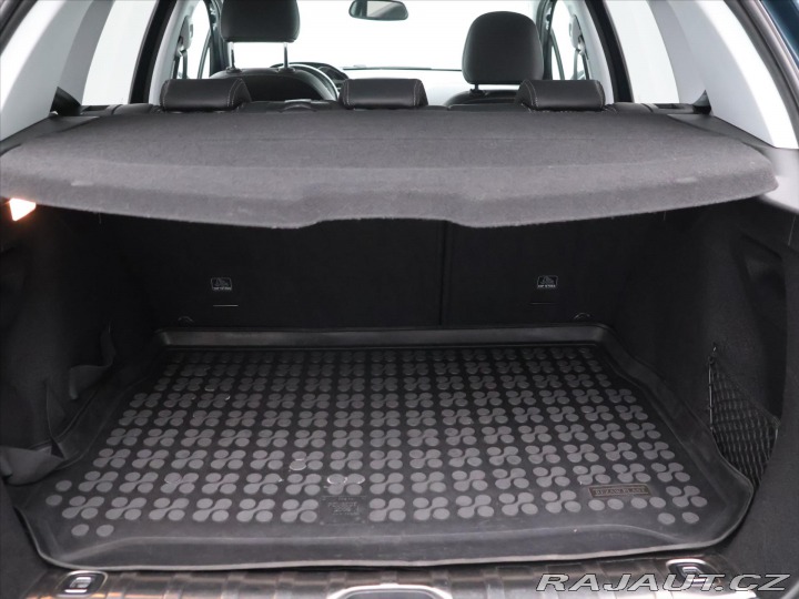 Peugeot 2008 1,2 PT 82k CZ 1 Maj. Allu 2018