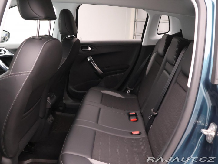 Peugeot 2008 1,2 PT 82k CZ 1 Maj. Allu 2018