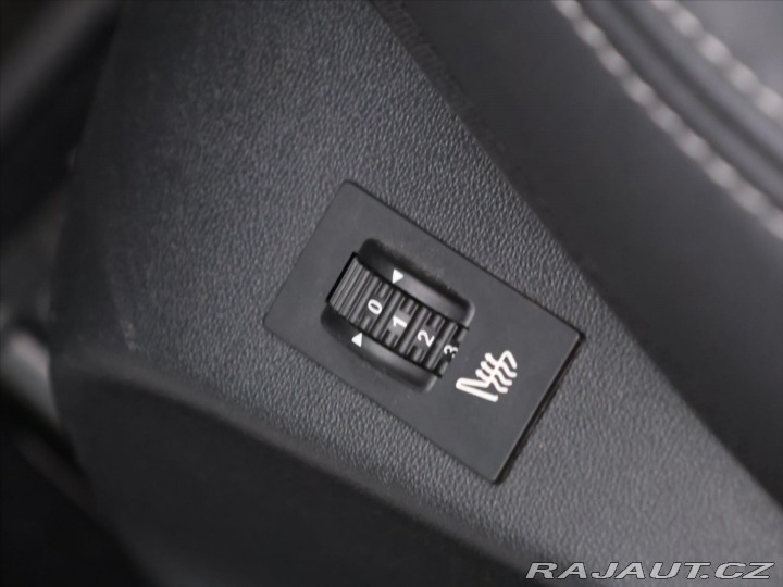 Peugeot 2008 1,2 PT 82k CZ 1 Maj. Allu 2018