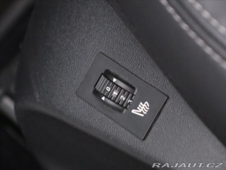 Peugeot 2008 1,2 PT 82k CZ 1 Maj. Allu 2018