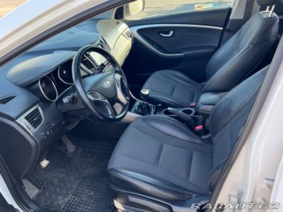 Hyundai i30 1,6   CW CRDi 94kW 1800