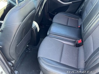 Hyundai i30 1,6   CW CRDi 94kW 1800