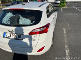 Hyundai i30 1,6   CW CRDi 94kW 1800