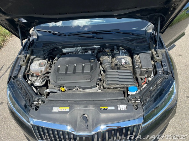 Škoda Superb 2,0 Combi Laurin & 2023