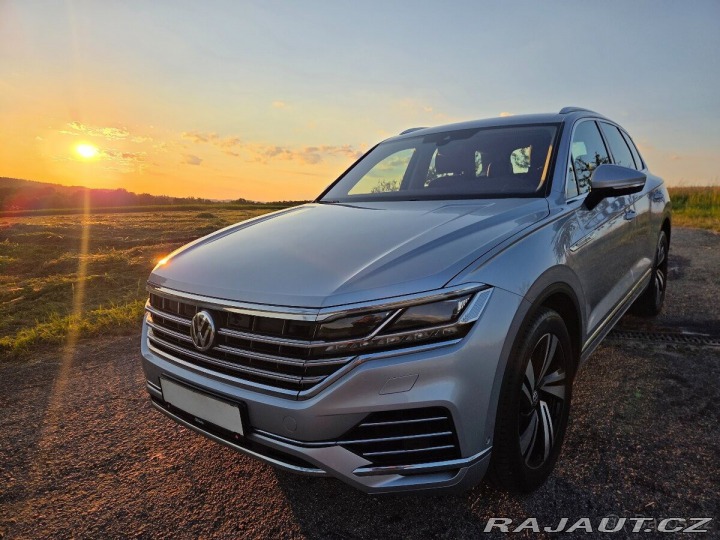 Volkswagen Touareg 3,0 TDI(210KW) HEZKÝ 2018