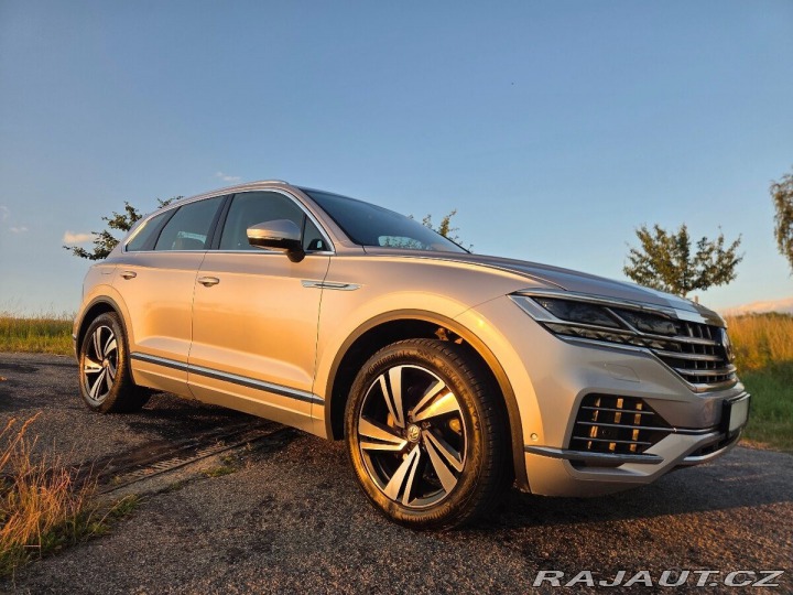 Volkswagen Touareg 3,0 TDI(210KW) HEZKÝ 2018