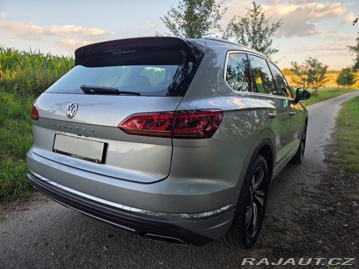 Volkswagen Touareg 3,0 TDI(210KW) HEZKÝ 2018