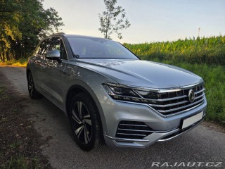 Volkswagen Touareg 3,0 TDI(210KW) HEZKÝ 2018