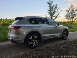 Volkswagen Touareg 3,0 TDI(210KW) HEZKÝ 2018