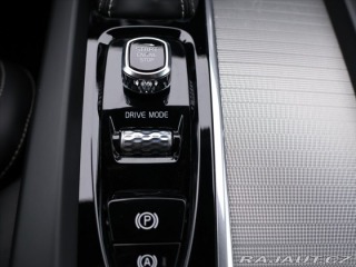 Volvo V60 2,0 T5 184kW Drive-E R-De 2022