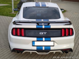 Ford Mustang 5,0 GT V8 1800