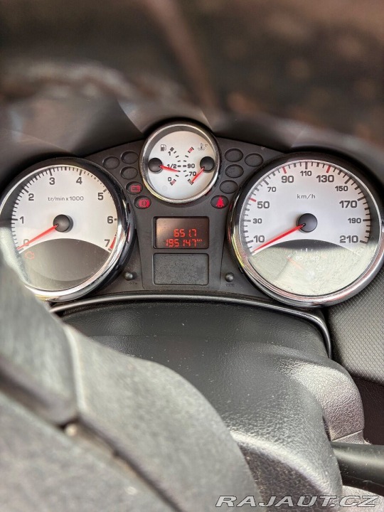 Peugeot 207 1,6 CC 1800