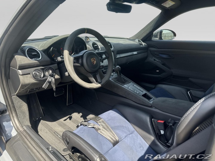 Porsche Cayman GT4 RS 2023