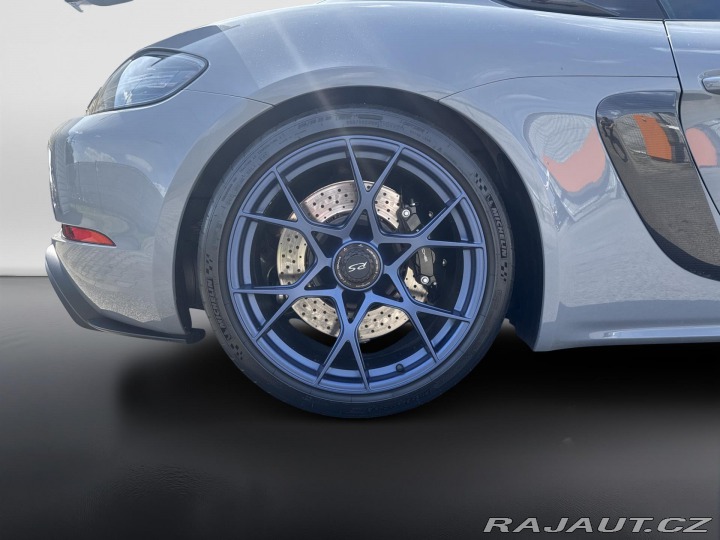Porsche Cayman GT4 RS 2023