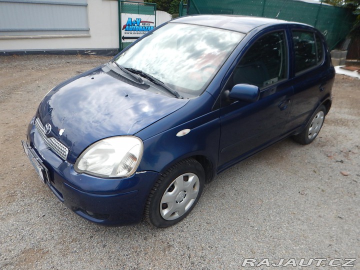Toyota Yaris 1.0 VVTi, KLIMA 2003