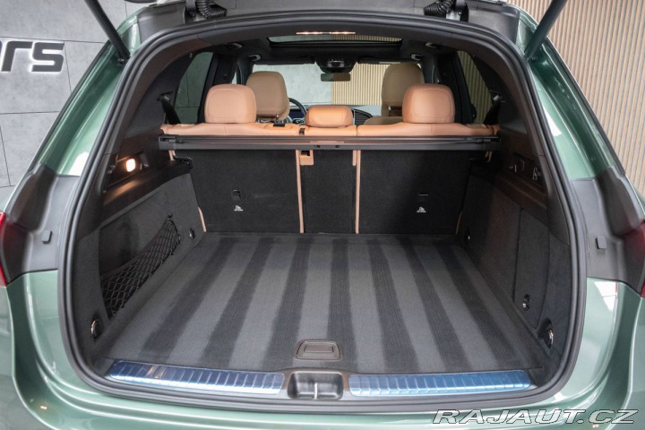 Mercedes-Benz GLE 450d AMG*AIR*TAŽNÉ*ZÁRUKA 2025