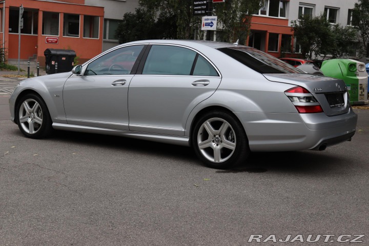 Mercedes-Benz S S 600 L 5.5 V12 AMG 380kW 2006