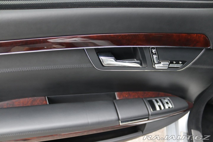 Mercedes-Benz S S 600 L 5.5 V12 AMG 380kW 2006