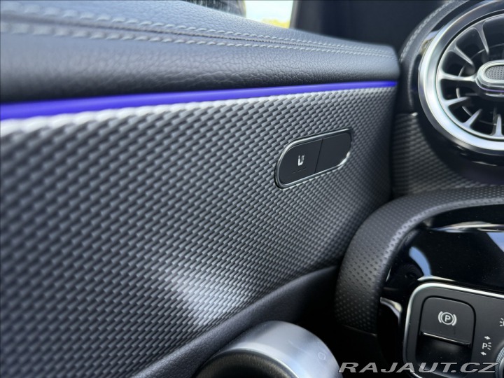 Mercedes-Benz CLA 180d 2019