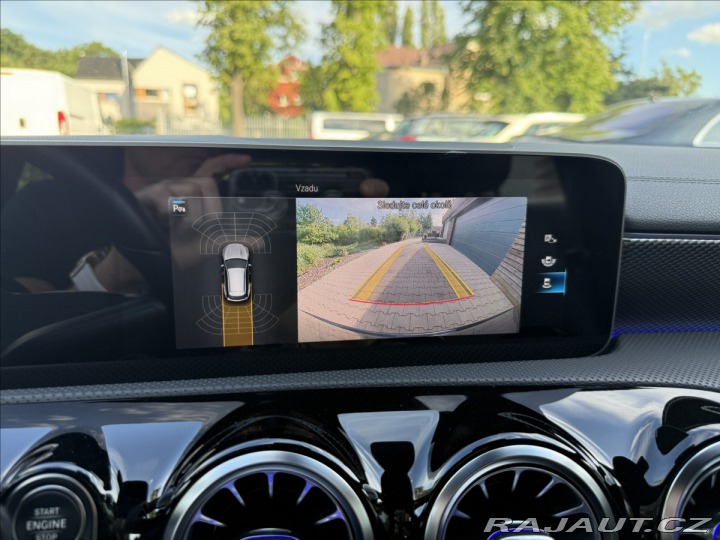 Mercedes-Benz CLA 180d 2019