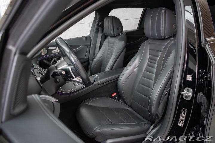 Mercedes-Benz E E 220d AMG*4MATIC*TAŽNÉ*A 2021
