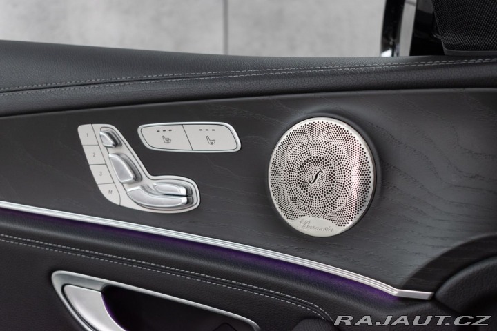 Mercedes-Benz E E 220d AMG*4MATIC*TAŽNÉ*A 2021