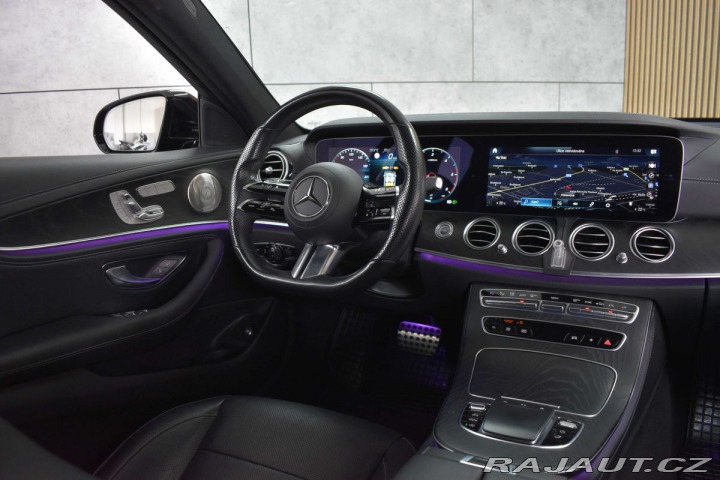 Mercedes-Benz E E 220d AMG*4MATIC*TAŽNÉ*A 2021