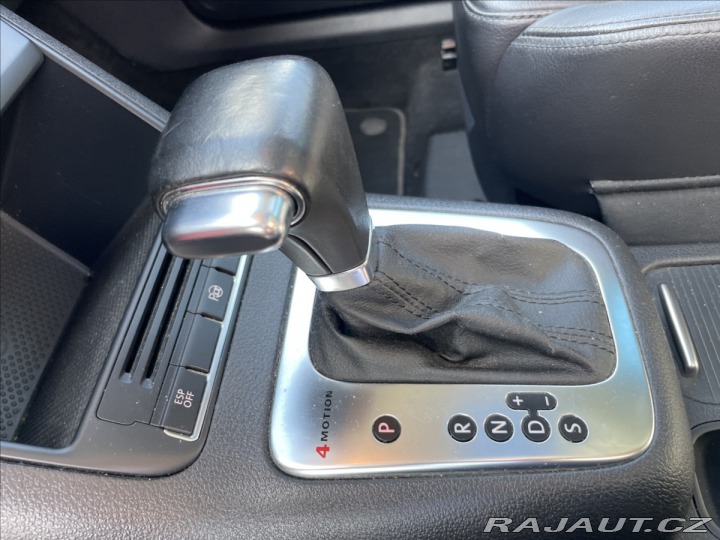 Volkswagen Tiguan 2,0 TDi 100kw 4x4 DSG Pan 2009