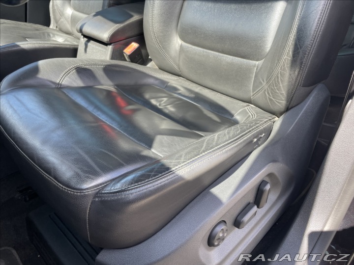 Volkswagen Tiguan 2,0 TDi 100kw 4x4 DSG Pan 2009