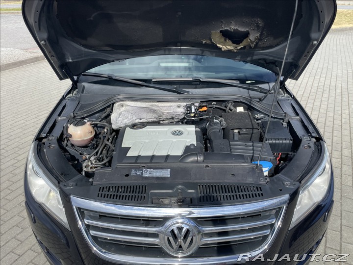 Volkswagen Tiguan 2,0 TDi 100kw 4x4 DSG Pan 2009