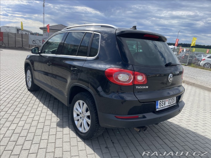 Volkswagen Tiguan 2,0 TDi 100kw 4x4 DSG Pan 2009