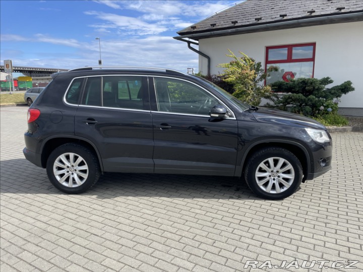 Volkswagen Tiguan 2,0 TDi 100kw 4x4 DSG Pan 2009