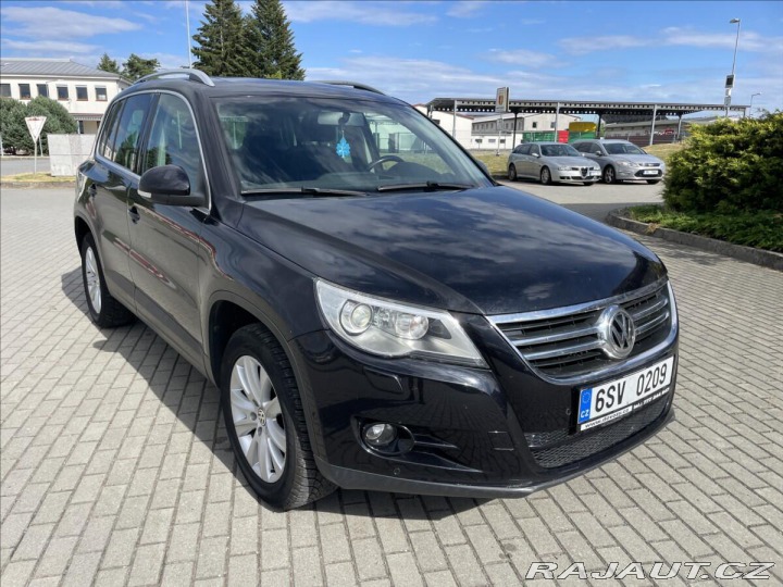Volkswagen Tiguan 2,0 TDi 100kw 4x4 DSG Pan 2009