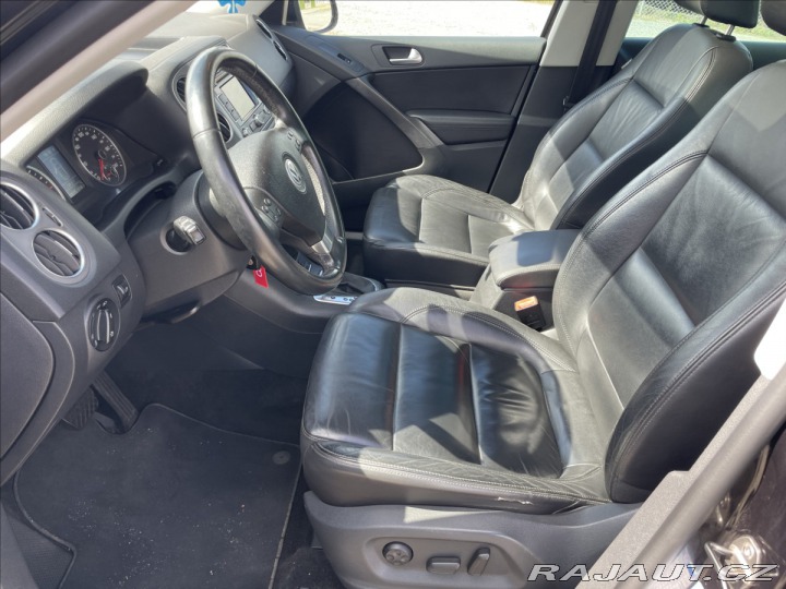 Volkswagen Tiguan 2,0 TDi 100kw 4x4 DSG Pan 2009