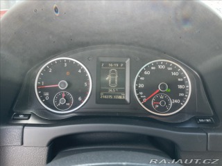 Volkswagen Tiguan 2,0 TDi 100kw 4x4 DSG Pan 2009