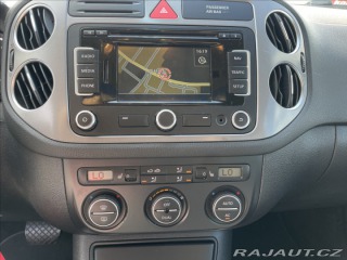 Volkswagen Tiguan 2,0 TDi 100kw 4x4 DSG Pan 2009