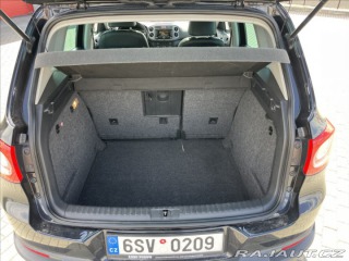 Volkswagen Tiguan 2,0 TDi 100kw 4x4 DSG Pan 2009