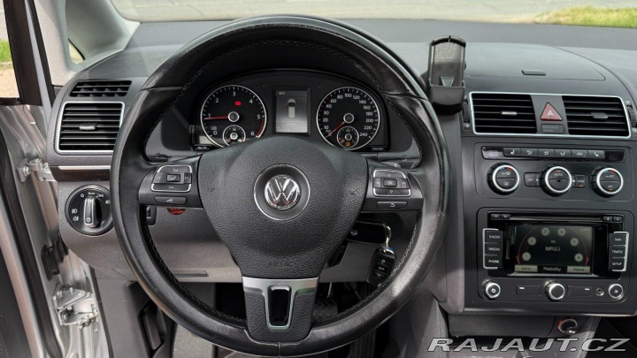 Volkswagen Touran 2.0TDi 130kW *Tažné*Navi* 2014