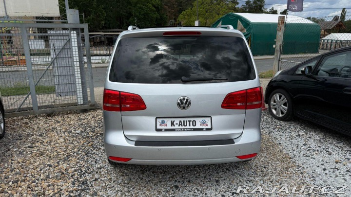 Volkswagen Touran 2.0TDi 130kW *Tažné*Navi* 2014